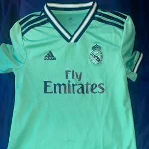 Adidas Fly Emirates Jersey size M 11-12Y good condition